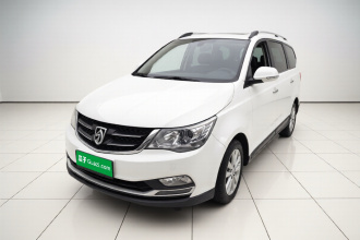 宝骏730 2016款 1.5L 手动舒适型 7座 国V