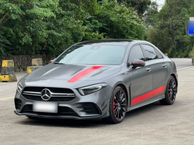 奔驰A级AMG 2021款 AMG A 35 L 4MATIC 炽夜特别版