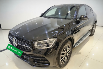 奔驰GLC轿跑 2023款 GLC 300 4MATIC 轿跑SUV