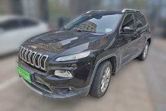 Jeep 自由光 2017款 2.4L 领先版