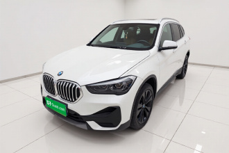 宝马X1 2021款 改款 sDrive20Li 时尚型