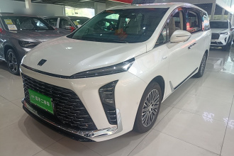 别克GL8新能源 2024款  陆尊 奢享版 7座