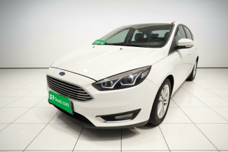 福特 福克斯 2015款 三厢 EcoBoost 180 自动精英型