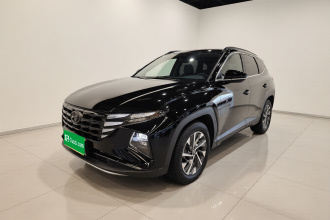 现代 2023款 途胜L 1.5T 自动两驱GLX精英版