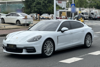 保时捷 2017款 Panamera 行政加长版 3.0T