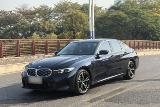 宝马3系 2024款 325i M运动套装