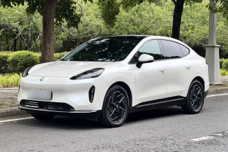 昊铂HT 2023款 670 后驱特高压版