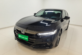 本田 雅阁 2022款 锐·混动 2.0L 幻夜·锐智版