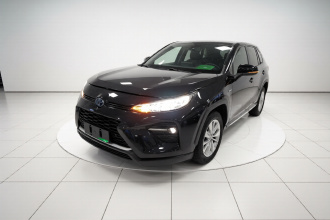 丰田 威兰达 2022款 双擎 2.5L E-CVT两驱豪华版