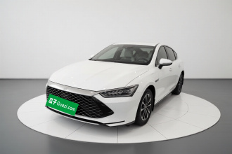 比亚迪 秦PLUS 2024款 荣耀版 DM-i 55KM领先型