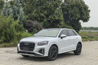 奥迪Q2L 2022款 35 TFSI 进取动感型