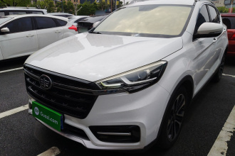 一汽 骏派D80 2019款 TD220 自动精英型