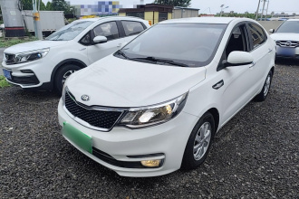 起亚K2 2015款 三厢 1.4L MT GLS