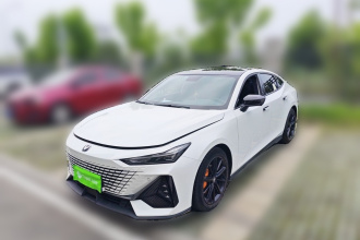 长安UNI-V 2022款 1.5T 尊贵型