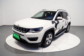 Jeep 指南者 2019款 220T 自动悦享版