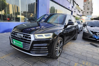 奥迪Q5L 2020款 40 TFSI 荣享时尚型