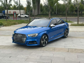 奥迪S3 2019款 S3 2.0T Limousine