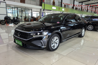 大众 帕萨特 2025款 出众款 280TSI 商务版