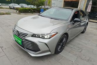 丰田 亚洲龙 2019款 2.0L XLE尊享版 国VI