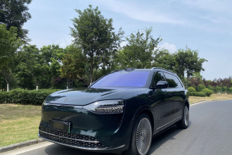 鸿蒙智行 问界M9 2024款 增程 Ultra版 42kWh 6座版