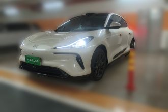 智己汽车 智己LS6 2023款 Max 超强性能版