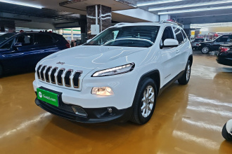 Jeep 自由光 2016款 2.4L 领先版