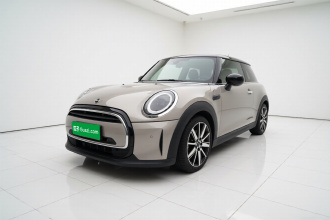 MINI 2022款 1.5T COOPER 艺术家