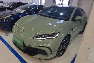 比亚迪 海豹06GT 2025款 智驾版 605热浪版