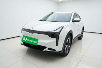 哪吒汽车 哪吒U 2022款 智400 Pro 磷酸铁锂