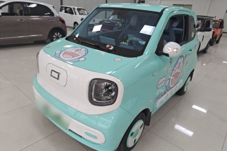 奔腾小马 2025款 222km 玲珑马