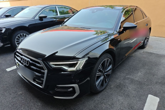奥迪A6L 2024款 45 TFSI quattro 臻选动感型