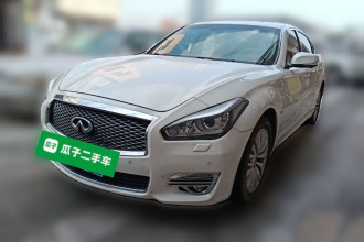 英菲尼迪Q70 2017款 Q70L 2.5L 豪华版