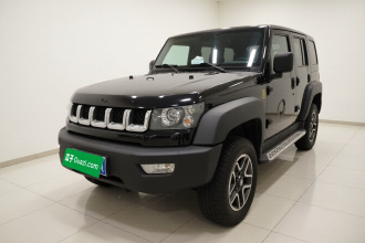 北京越野 北京BJ40 2017款 40L 2.3T 自动四驱环塔冠军版