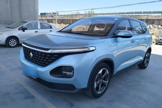 宝骏RM-5 2019款 1.5T CVT 24小时在线豪华型 6座