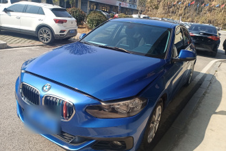 宝马1系 2017款 118i 时尚型