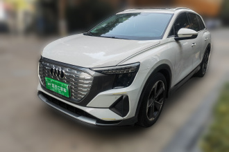 奥迪Q5 e-tron 2022款 40 e-tron 星耀型 锦衣套装