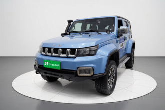 北京越野 北京BJ40 2023款 2.0T 自动四驱城市猎人版侠客型