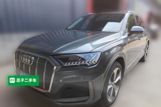 奥迪Q7 2021款 45 TFSI quattro S line运动型