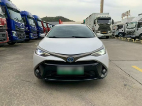 丰田 雷凌双擎E+ 2019款 1.8PH GS E-CVT精英天窗版