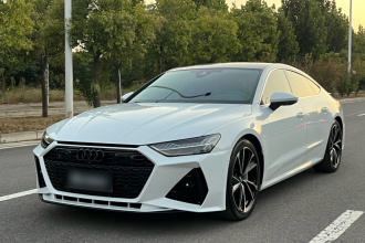 奥迪A7 2023款 45 TFSI 臻选型