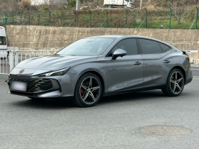 名爵 MG7 2023款 2.0T 自动Trophy+激擎耀世版