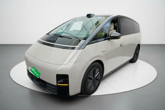 理想汽车 理想MEGA 2024款 Ultra