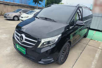 奔驰V级 2018款 V 260 L 尊贵加长版 国VI