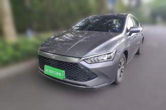 比亚迪 秦PLUS 2024款 荣耀版 DM-i 55KM领先型