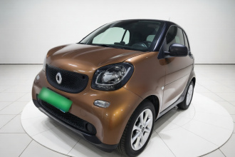smart fortwo 2015款 1.0L 52千瓦硬顶灵动版