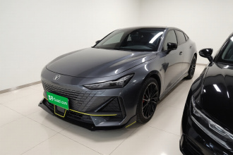 长安UNI-V 2022款 1.5T 运动版