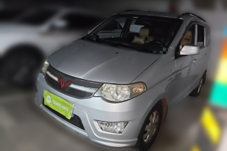 五菱汽车 五菱宏光 2014款 1.5L S标准型
