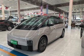 理想汽车 理想MEGA 2024款 Ultra