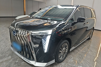 广汽传祺 传祺M8 2023款 宗师系列 双擎 御尊版