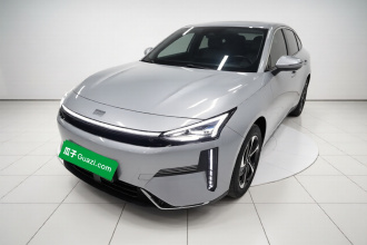 吉利银河 银河L6 2025款 EM-i 140km 星舰版